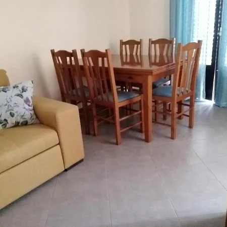 - Grao D' Areia Nazare