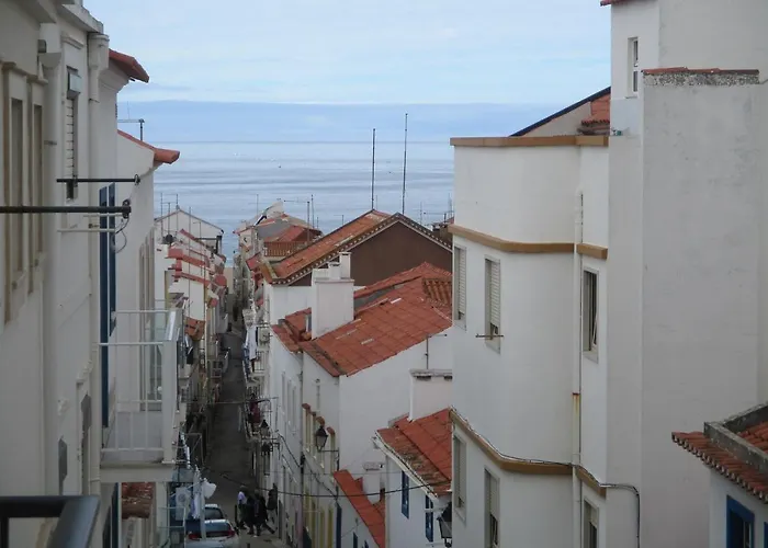 - Grao D' Areia Nazare