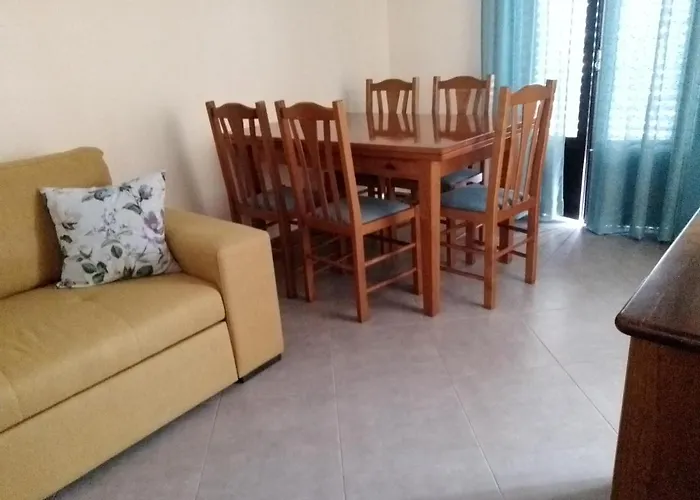 - Grao D' Areia Nazaré